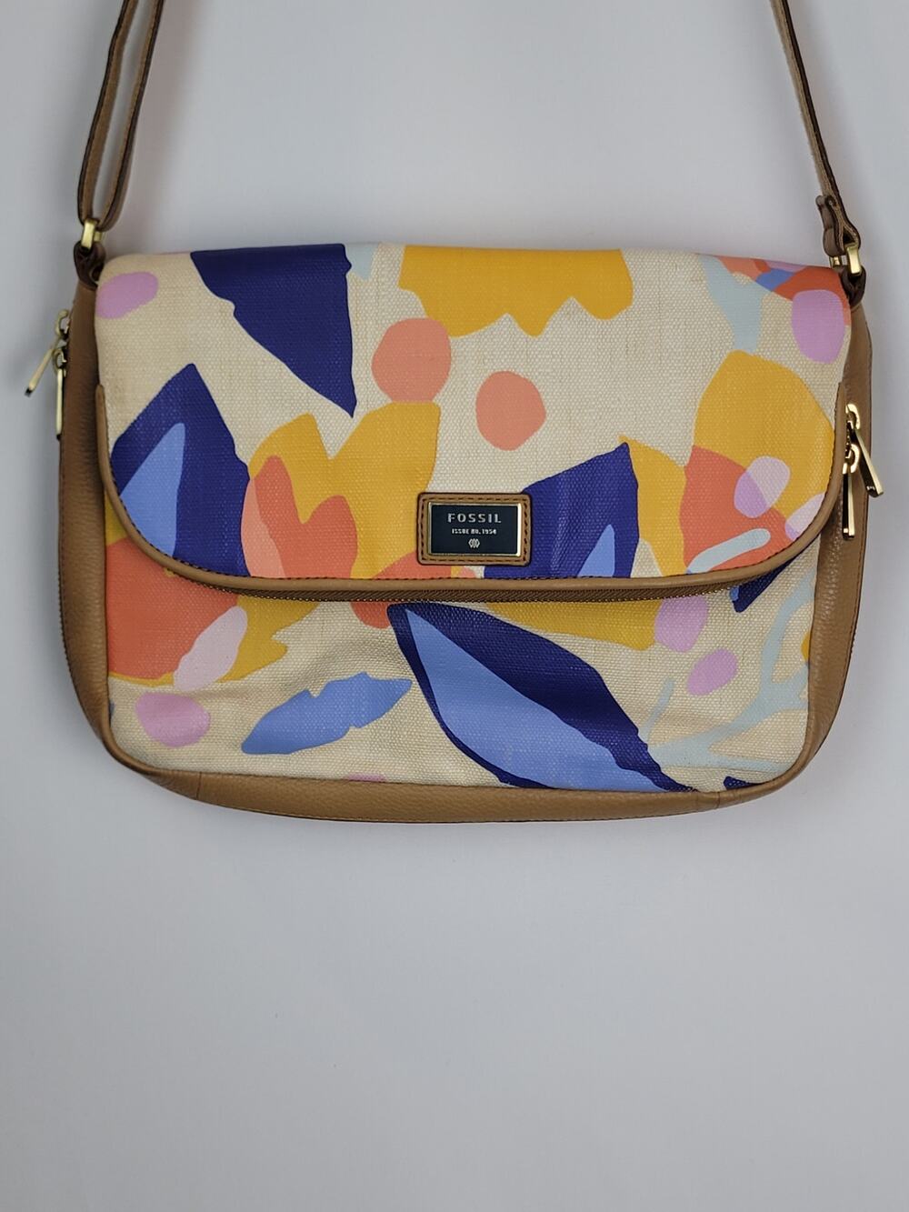 Fossil Preston Light Floral Fabric Flap Crossbody Shoulder Bag Purse Multi Color